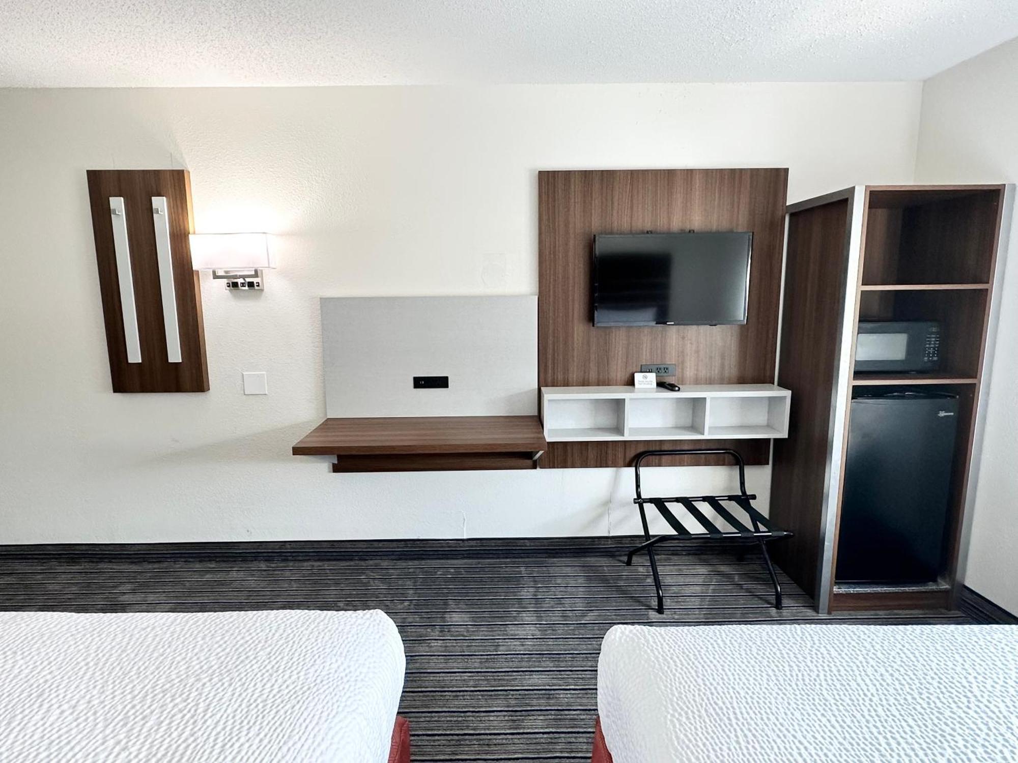 Ramada By Wyndham Lithia Springs Atlanta Hotel Exterior foto